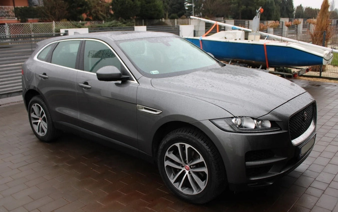 Jaguar F-Pace cena 80000 przebieg: 139000, rok produkcji 2017 z Łasin małe 596